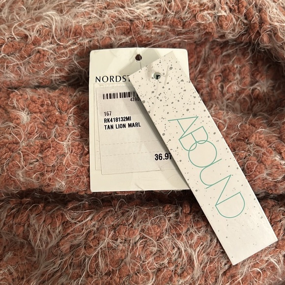 NWT Abound Fuzzy Knit Turtleneck Sweater - Picture 7 of 7